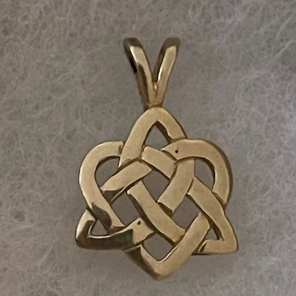 💛HP💛Vintage 14k Gold Celtic pendant - Picture 11 of 11